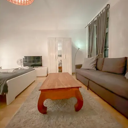 Apartment Lakeside Center Zurich